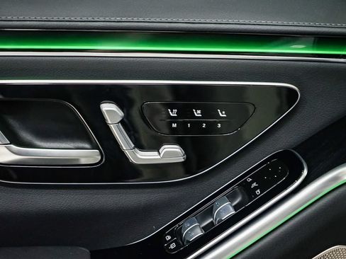 Certified 2023 Mercedes-Benz S 500 4MATIC image 21