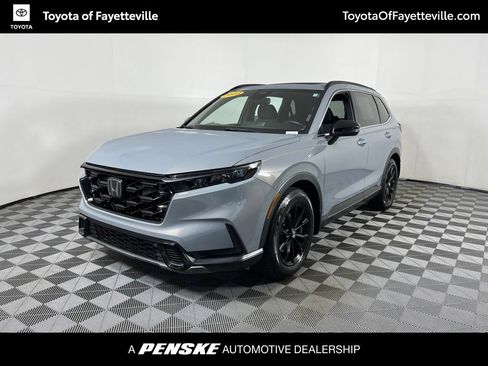 Used 2023 Honda CR-V Sport image 1