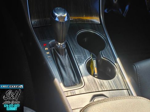 Used 2018 Chevrolet Impala LT FWD image 10
