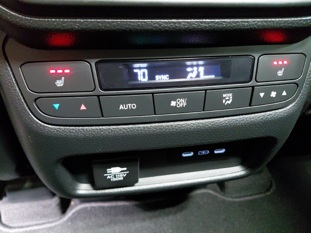 Used 2025 Honda Pilot Elite image 20