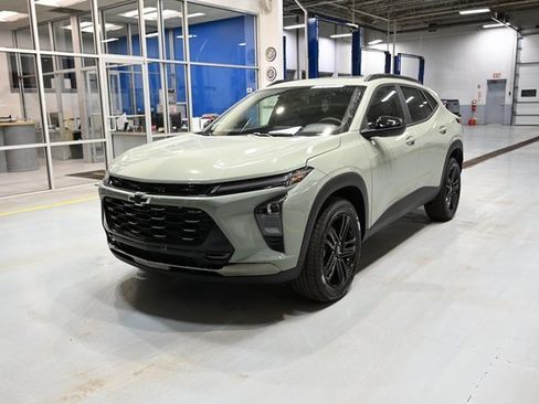 New 2026 Chevrolet Trax ACTIV w/ Sunroof Package image 1