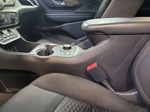 Used 2018 GMC Terrain SLE w/ Driver Convenience Package image 26