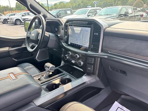 Used 2021 Ford F150 Platinum AWD/4WD image 13