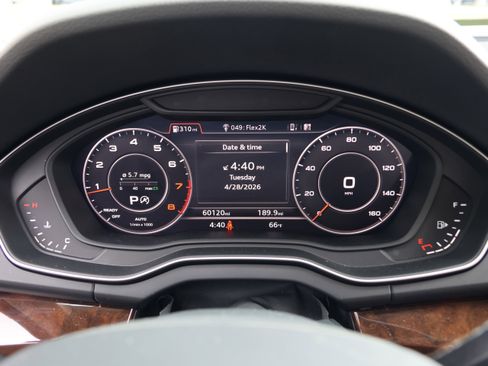 Used 2018 Audi Q5 2.0T Premium Plus w/ Premium Plus Package AWD/4WD image 19