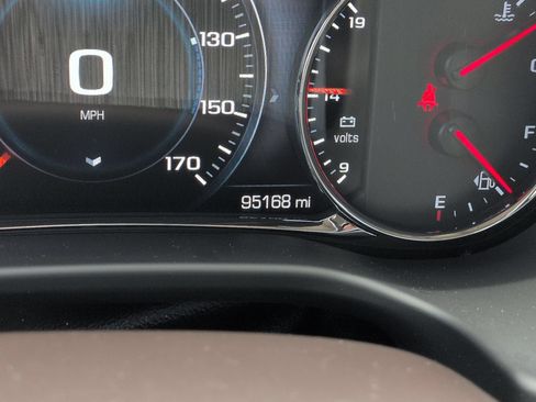 Used 2018 GMC Acadia Denali w/ Technology Package AWD/4WD image 12