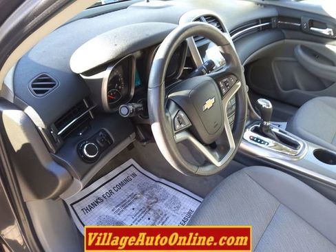 Used 2013 Chevrolet Malibu LS image 21