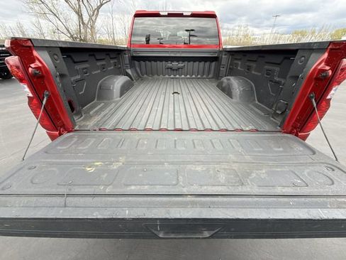 Used 2024 Chevrolet Silverado 2500 LT AWD/4WD image 24