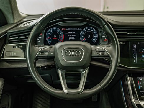 Used 2019 Audi Q8 Prestige AWD/4WD image 22