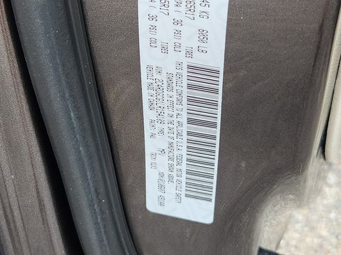 Used 2020 Dodge Grand Caravan SXT FWD image 28
