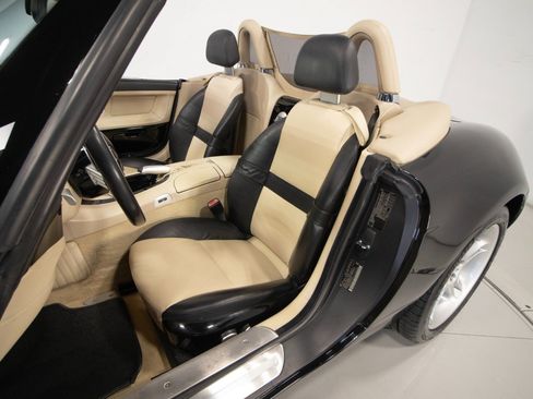 Used 2000 BMW Z8 RWD image 36