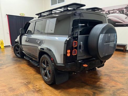 Used 2020 Land Rover Defender 110 X AWD/4WD image 2