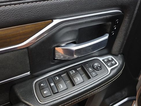 Used 2024 RAM 2500 Laramie image 22