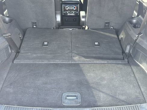 Used 2023 Lincoln Aviator AWD w/ Premium Package image 10