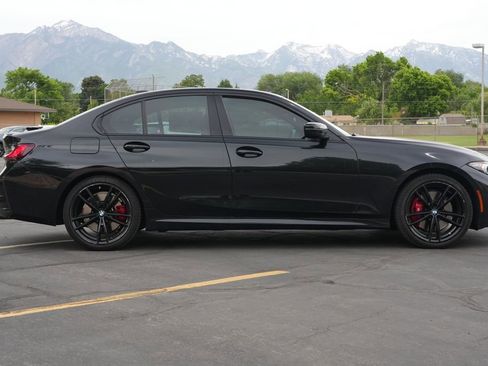Used 2023 BMW 330i xDrive Sedan w/ M Sport Package AWD/4WD image 6