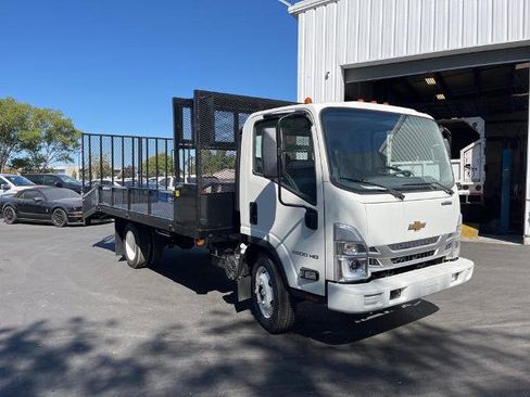 New 2025 Chevrolet Low Cab Forward image 8