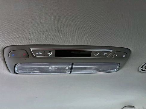Used 2023 Kia Telluride S AWD/4WD image 25