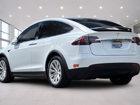 Used 2020 Tesla Model X Long Range AWD/4WD image 6