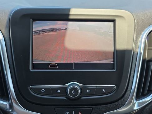 Used 2023 Chevrolet Equinox LT FWD image 23