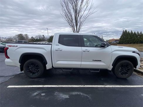 Used 2026 Toyota Tundra Limited image 6