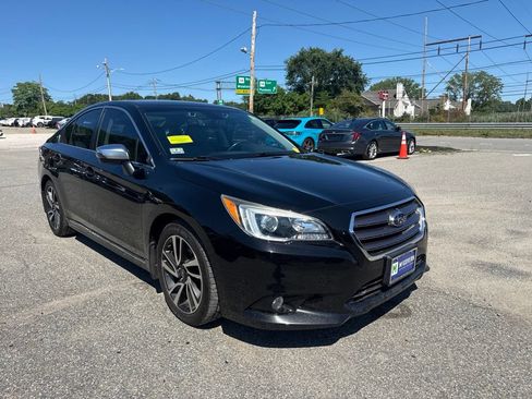 Used 2017 Subaru Legacy 2.5i Sport AWD/4WD image 3