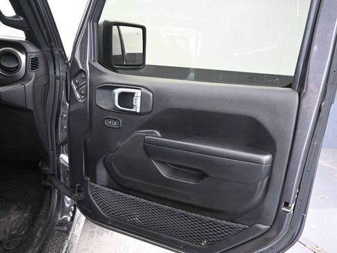 Used 2021 Jeep Wrangler Unlimited Willys image 20