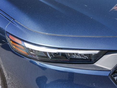 Used 2024 Honda Accord EX image 13