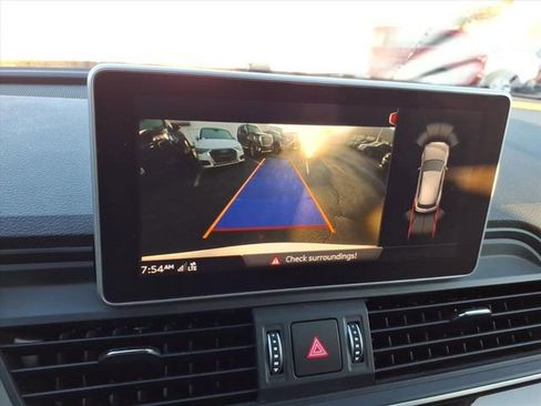 Used 2019 Audi Q5 2.0T Premium Plus w/ Premium Plus Package image 34