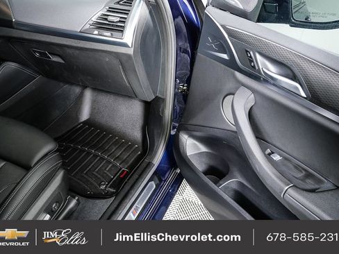 Used 2024 BMW X4 M40i image 25