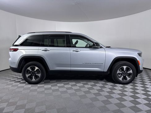 Used 2022 Jeep Grand Cherokee Limited 4xe AWD/4WD image 15