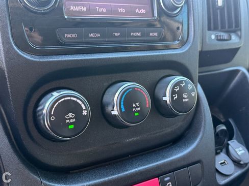 Used 2021 RAM ProMaster 2500 image 22