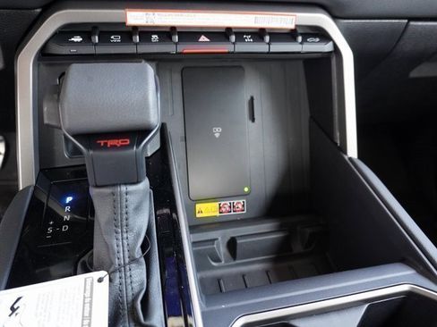 New 2025 Toyota Tundra Limited image 28