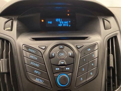 Used 2014 Ford Focus S FWD image 4