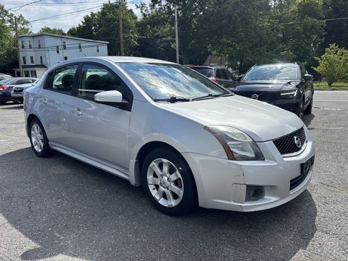 Used 2012 Nissan Sentra 2.0 SR FWD image 7