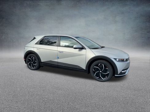 New 2024 Hyundai Ioniq 5 SEL image 26