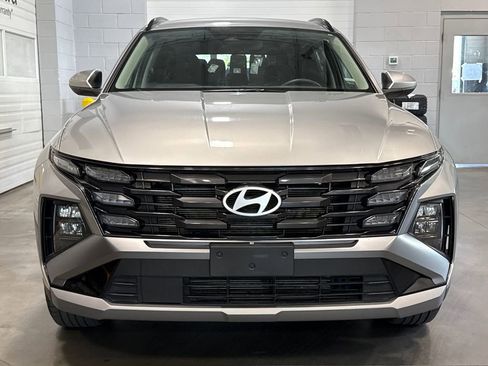 Used 2025 Hyundai Tucson SEL AWD/4WD image 2