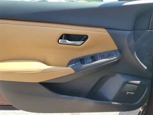 New 2025 Nissan Sentra SV w/ SV Premium Package image 21