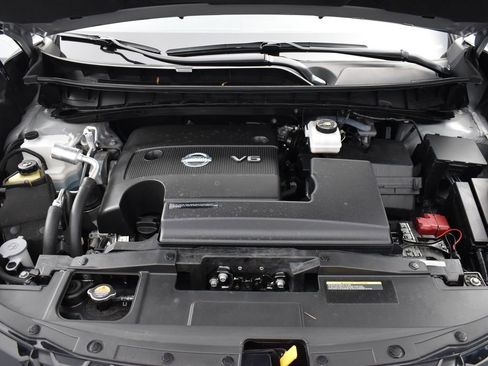 Used 2024 Nissan Murano SV w/ SV Midnight Edition Package image 5