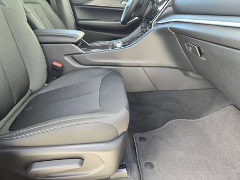 New 2025 Jeep Grand Cherokee Laredo X w/ Luxury Tech Group I image 12