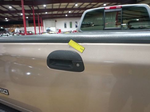 Used 1997 Ford F150 XLT RWD image 35
