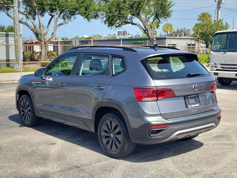 Used 2023 Volkswagen Taos S FWD image 5