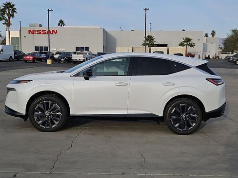 New 2026 Nissan Murano Platinum w/ Cargo Package image 3