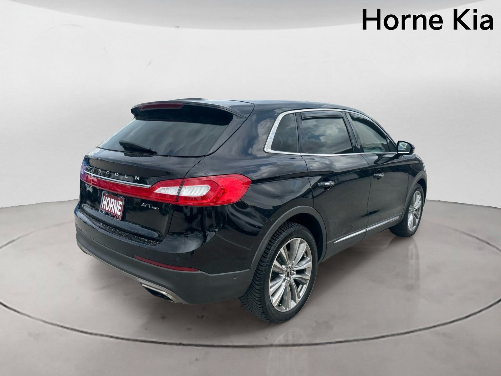 Used 2018 Lincoln MKX Reserve AWD/4WD image 4