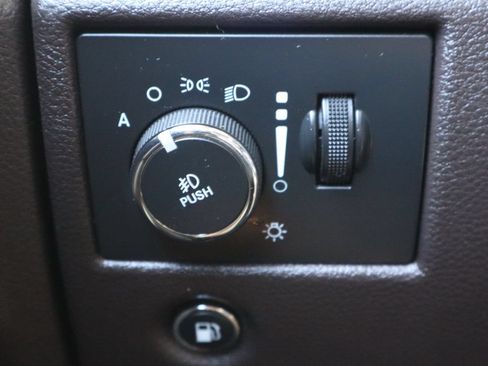 Used 2014 Jeep Grand Cherokee Summit AWD/4WD image 29