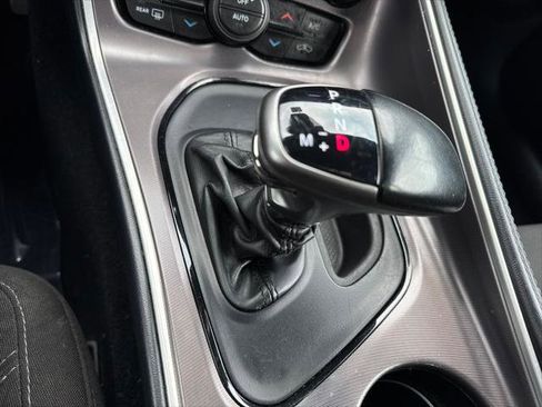 Certified 2021 Dodge Challenger SXT image 28