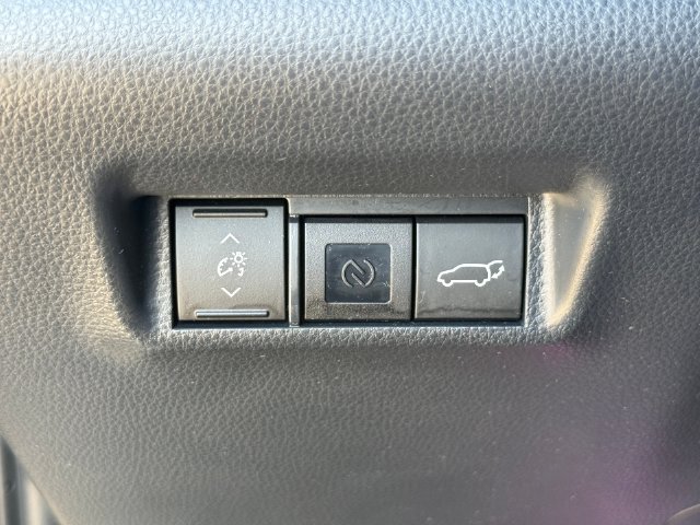 Used 2026 Toyota RAV4 XSE AWD/4WD image 22