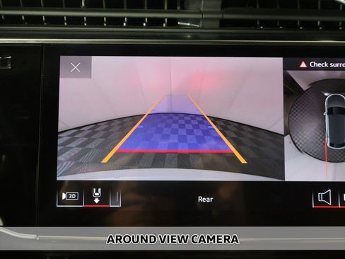 Used 2023 Audi Q8 Premium w/ Convenience Package image 6