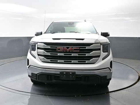 Used 2022 GMC Sierra 1500 SLE image 8