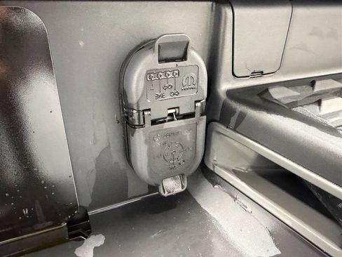 Used 2020 RAM 1500 Big Horn image 29