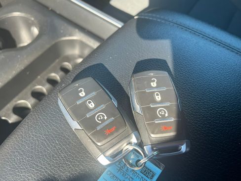 Used 2022 RAM 1500 Big Horn image 24