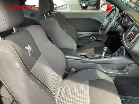 Used 2022 Dodge Challenger R/T Scat Pack w/ Driver Convenience Group image 51